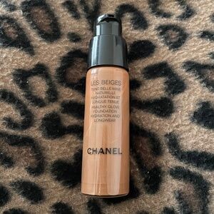 (CHANEL) 0.7 fl.oz - BR152 - LES BEIGES Healthy Glow Foundation